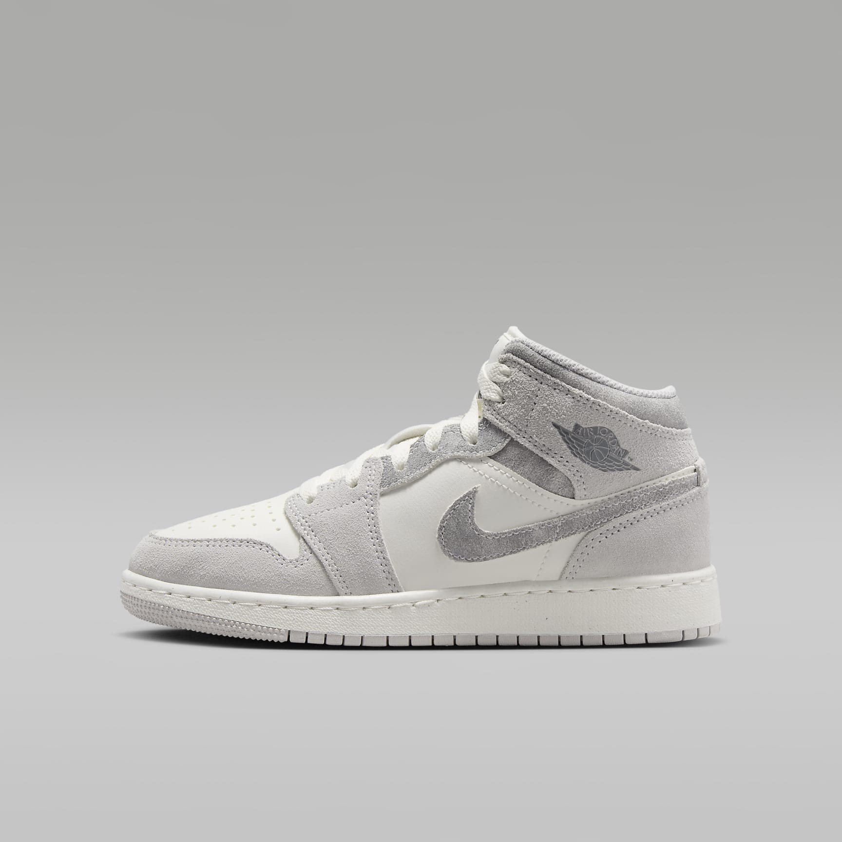 Air Jordan 1 Mid SE Big Kids' Shoes. Nike.com